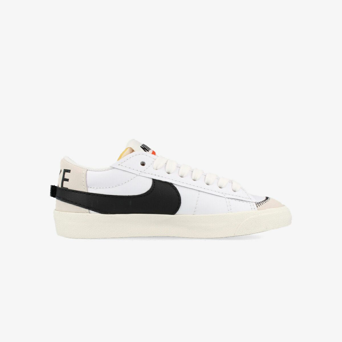 NIKE BLAZER LOW '77 JUMBO WHITE/BLACK/WHITE/SAIL/VOLT/TEAM ORANGE