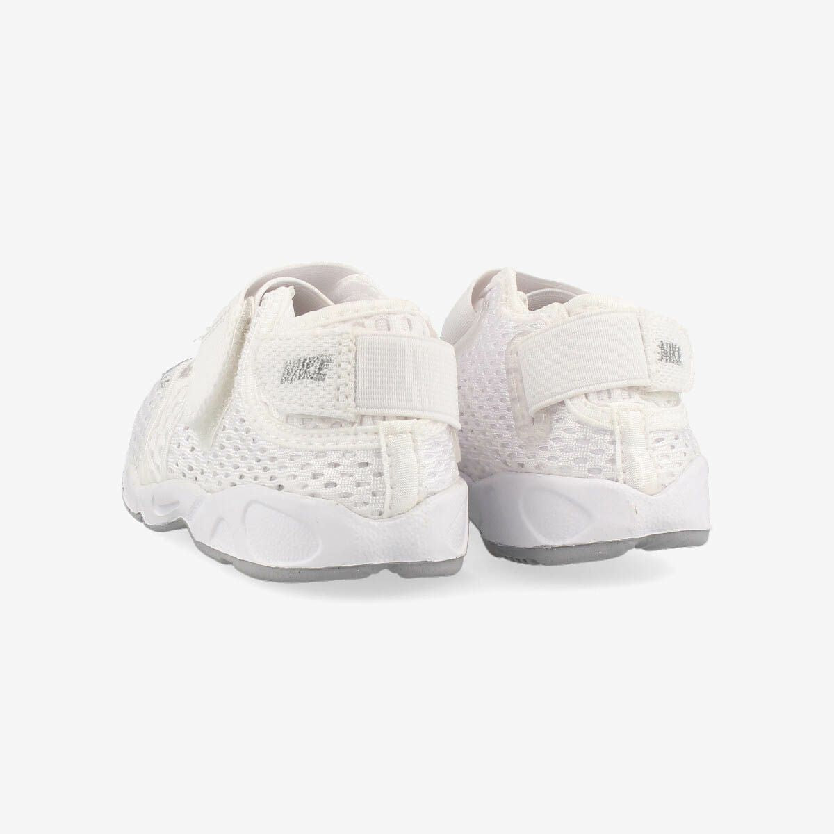 Infant white outlet nike rifts