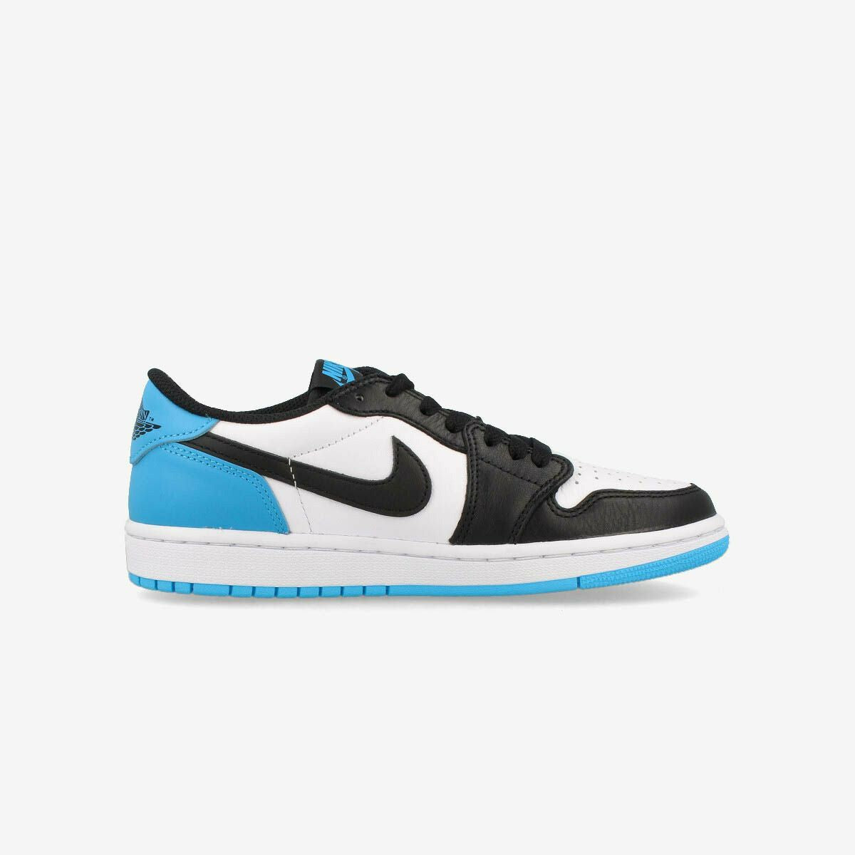 NIKE WMNS AIR JORDAN 1 LOW OG WHITE/DARK POWDER BLUE/BLACK 【UNC