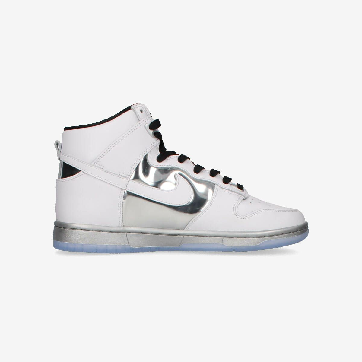 NIKE WMNS DUNK HIGH SE [CHROME] WHITE/WHITE/METALLIC SILVER/BLACK