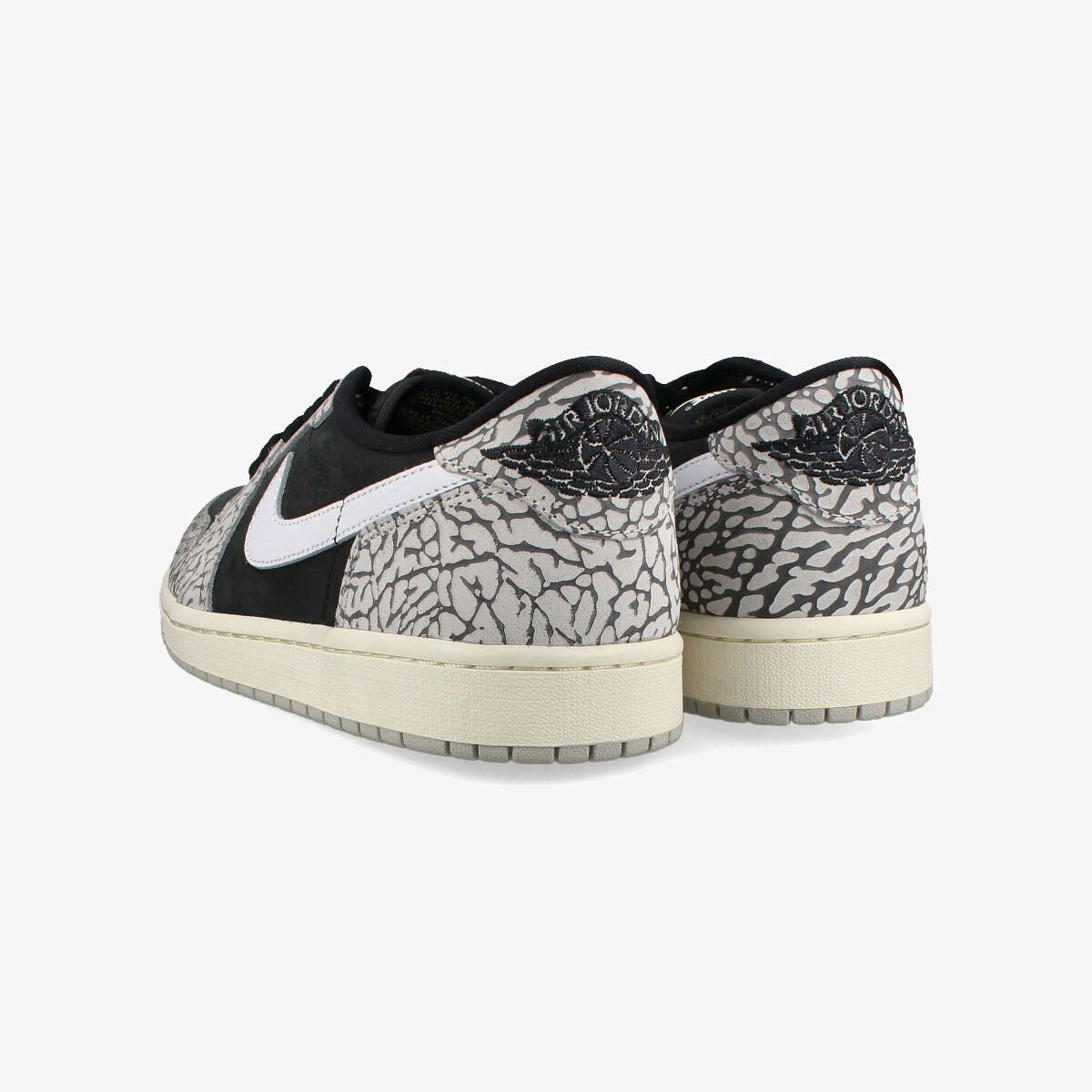 NIKE AIR JORDAN 1 RETRO LOW OG 【BLACK CEMENT】 BLACK/MUSLIN/TECH