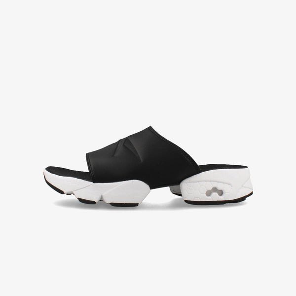 Reebok FURY SLIDE CORE BLACK/FTWR WHITE