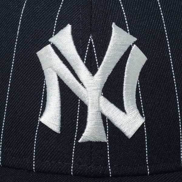 NEW ERA LP59FIFTY NEW YORK YANKEES COOPERSTOWN PINSTRIPE BLACK