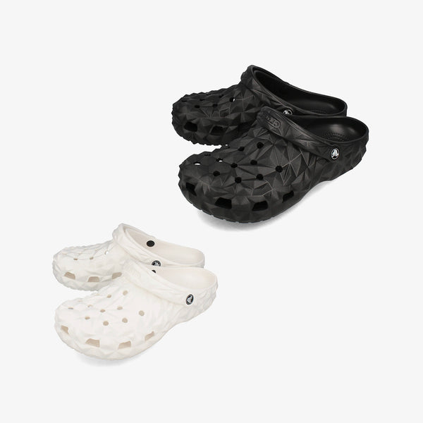 CROCS CLASSIC GEOMETRIC CLOG