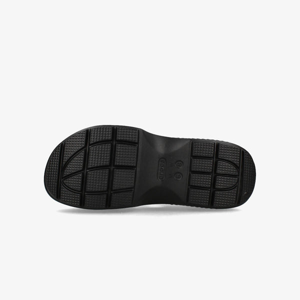 CROCS STOMP FISHERMAN SANDAL BLACK