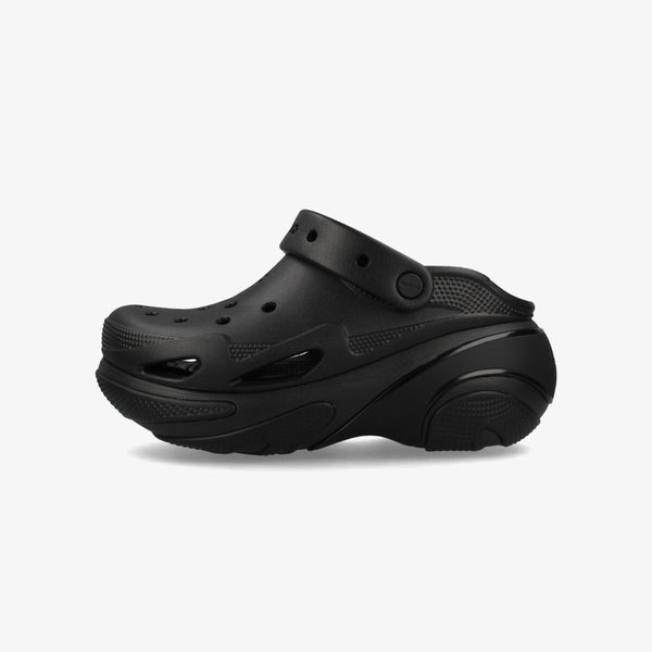 CROCS BUBBLE CRUSH CLOG TRIPLE BLACK