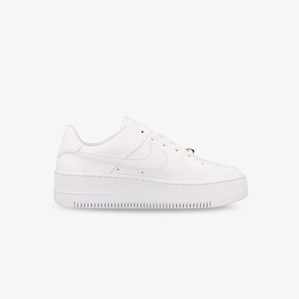 NIKE WMNS AIR FORCE 1 SAGE LOW WHITE/WHITE/WHITE