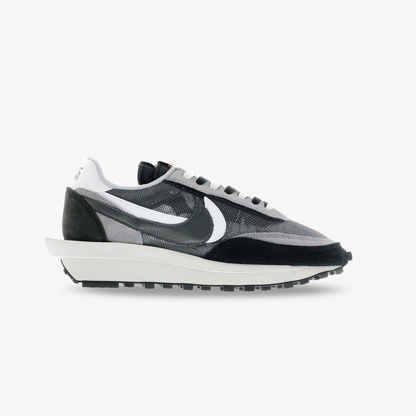 sacai x NIKE LD WAFFLE BLACK/ANTHRACITE/WHITE