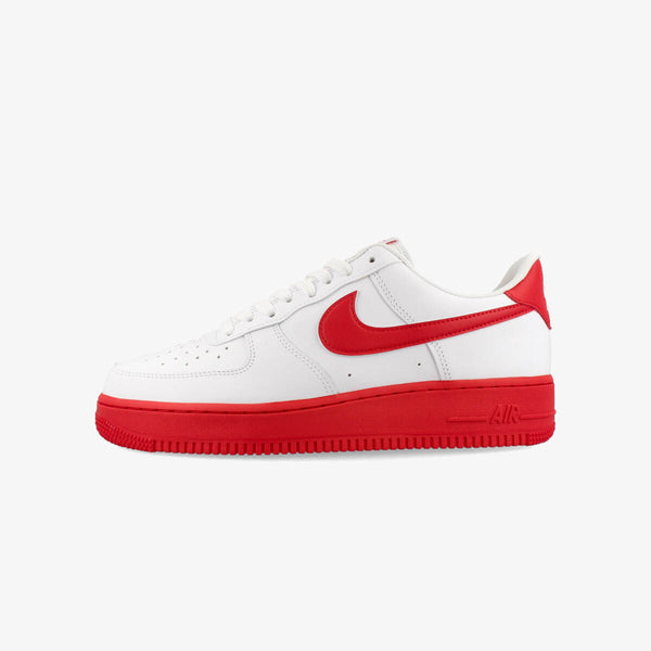 NIKE AIR FORCE 1 '07 WHITE/UNIVERSITY RED/WHITE