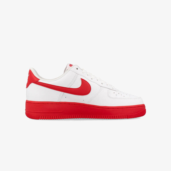 NIKE AIR FORCE 1 '07 WHITE/UNIVERSITY RED/WHITE