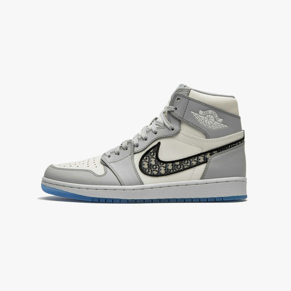 NIKE AIR JORDAN 1 HIGH OG × DIOR WOLF GREY/SAIL/BLACK/WHITE