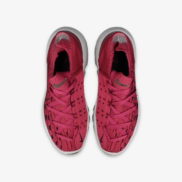 NIKE WMNS SPACE HIPPIE 04 【SWEET BEET】 SWEET BEET/TEAM RED/PHOTON DUST/BLACK