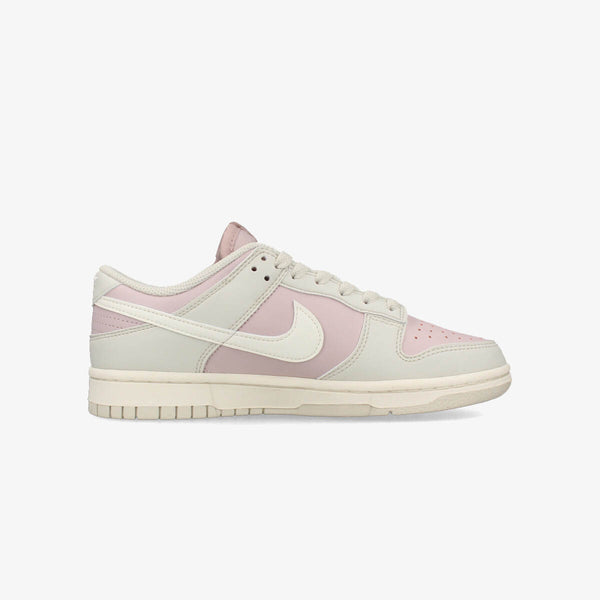 NIKE WMNS DUNK LOW NEXT NATURE LIGHT BONE/SAIL/PLATINUM VIOLET