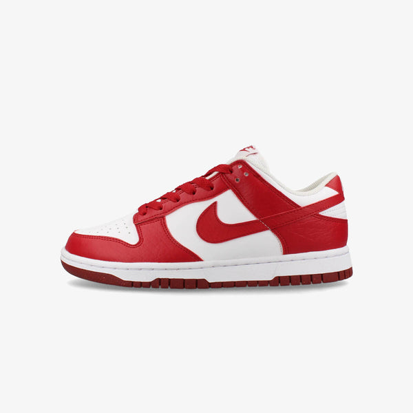 NIKE WMNS DUNK LOW NEXT NATURE WHITE/GYM RED