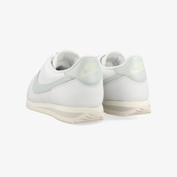 NIKE WMNS CORTEZ SUMMIT WHITE/SAIL/LIGHT BONE/LIGHT SILVER