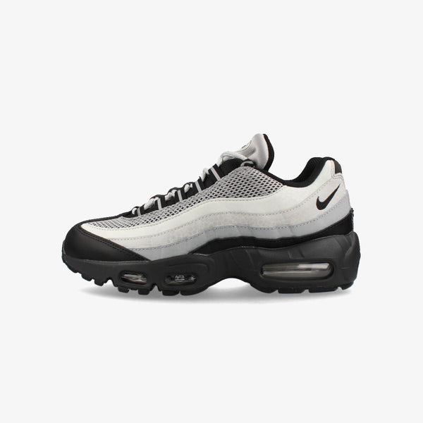 NIKE WMNS AIR MAX 95 【SAFARI】 SMOKE GREY/BLACK/PHOTON DUST/SAIL