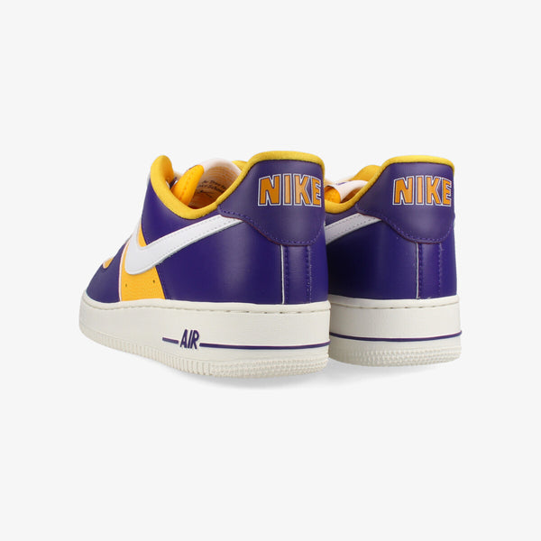 NIKE WMNS AIR FORCE 1 LOW 【BE TRUE TO HER SCHOOL LSU】 COURT PURPLE/WHITE/UNIVERSITY GOLD/SAIL