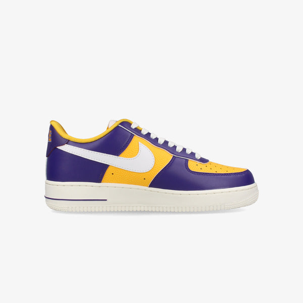 NIKE WMNS AIR FORCE 1 LOW 【BE TRUE TO HER SCHOOL LSU】 COURT PURPLE/WHITE/UNIVERSITY GOLD/SAIL