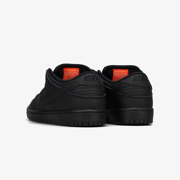 NIKE SB DUNK LOW PRO ISO 【TRIPLE BLACK】 BLACK/ANTHRACITE/SAFETY ORANGE