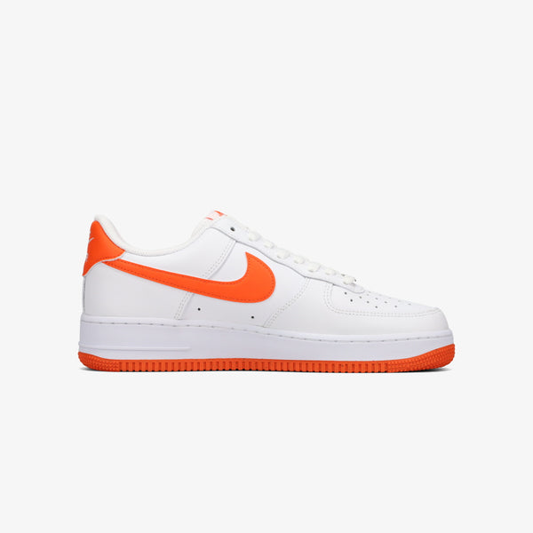 NIKE AIR FORCE 1 '07 WHITE/SAFETY ORANGE/WHITE