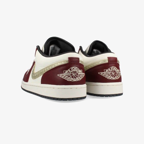 NIKE WMNS AIR JORDAN 1 LOW SE 【YEAR OF THE DRAGON】 CNY SAIL/MTLC GOLD GRAIN/DARK TEAM RED