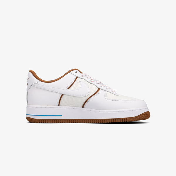 NIKE AIR FORCE 1 '07 LX WHITE/LIGHT BRITISH TAN/PHOTO BLUE/WHITE