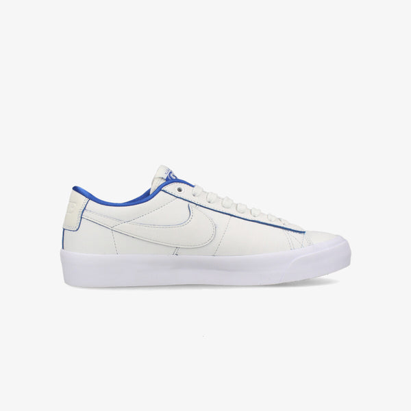 NIKE SB BLAZER LOW PRO GT SUMMIT WHITE/SUMMIT WHITE/WHITE/GAME ROYAL