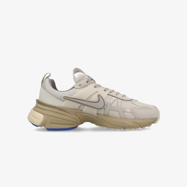 NIKE WMNS V2K RUN GTX LIGHT IRON ORE/LIGHT IRON ORE/LIGHT BONE/KHAKI