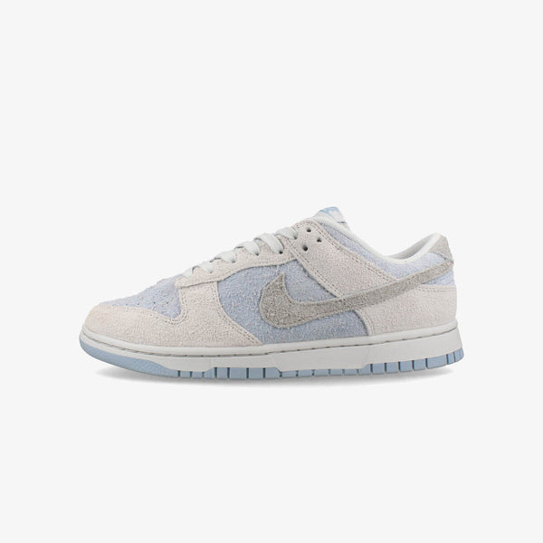 NIKE WMNS DUNK LOW 【Photon Dust/Light Armory Blue】 PHOTON DUST/LIGHT ARMORY BLUE