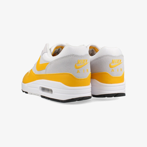 NIKE AIR MAX 1 ESSENTIAL WHITE/UNIVERSITY GOLD/PURE PLATINUM