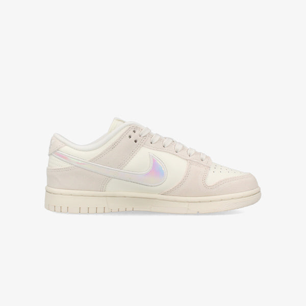 NIKE WMNS DUNK LOW SAIL/MULTI COLOR/SIREN RED/HYPER PINK