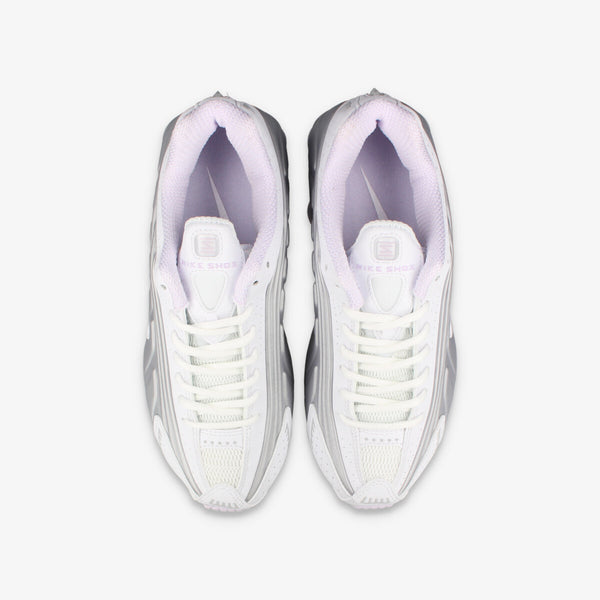 NIKE WMNS SHOX R4 WHITE/BARELY GRAPE/MTLC PLATINUM