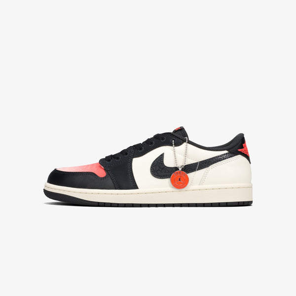 NIKE AIR JORDAN 1 RETRO LOW OG × PARIS SAINT GERMAIN SAIL/OFF NOIR/INFRARED 23/PINK OXFORD