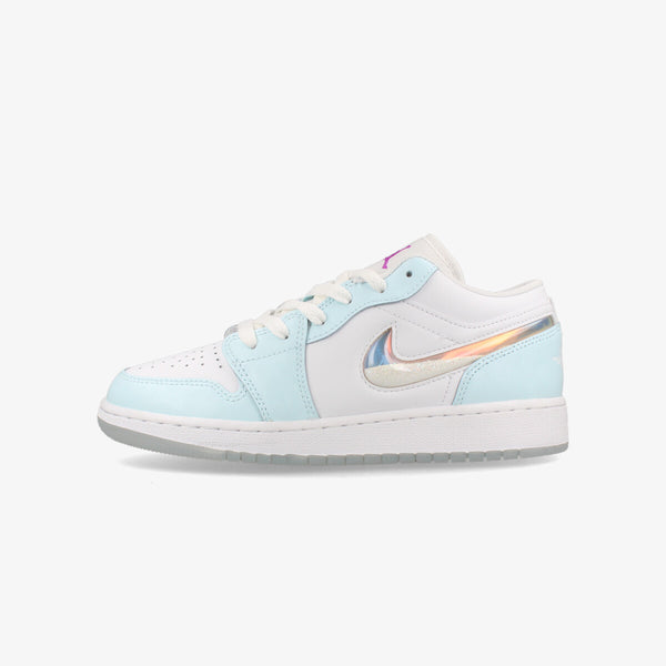 NIKE AIR JORDAN 1 LOW SE GS GLACIER BLUE/MULTI/COLOR/WHITE/SUPER VIOLET