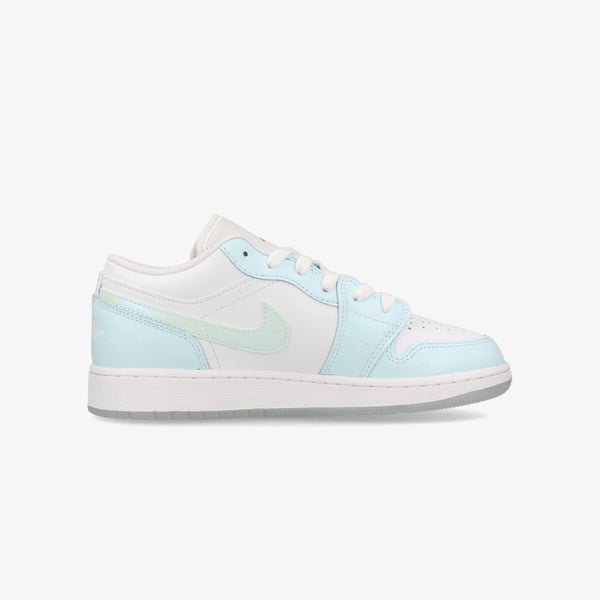 NIKE AIR JORDAN 1 LOW SE GS GLACIER BLUE/MULTI/COLOR/WHITE/SUPER VIOLET