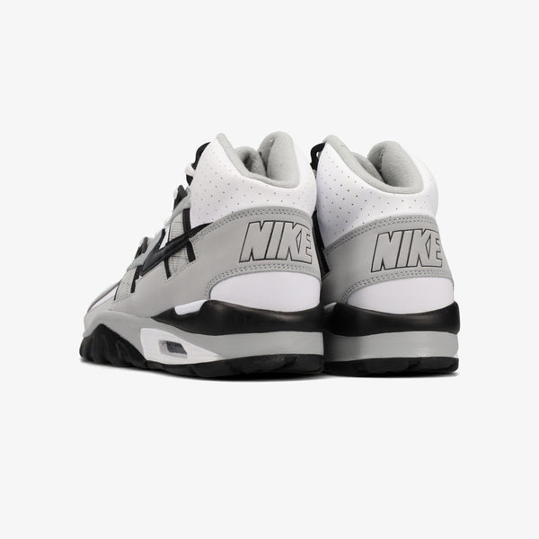 NIKE AIR TRAINER SC HIGH WHITE/BLACK/LIGHT SMOKE GREY