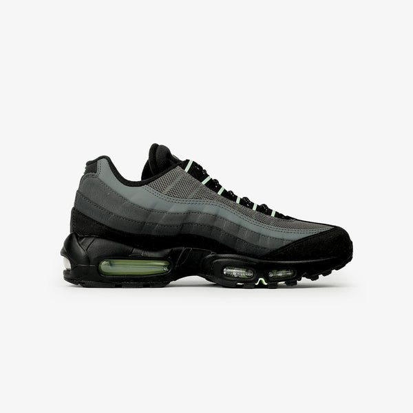 NIKE AIR MAX 95 BLACK/VAPOR GREEN/ANTHRACITE/IRON GREY