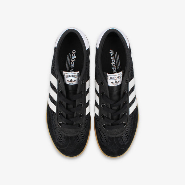 adidas TISCHTENNIS CORE BLACK/FTWR WHITE/CRYSTAL WHITE