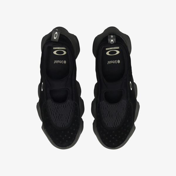 OAKLEY FACTORY TEAM SUEDE FLESH SANDAL BLACK