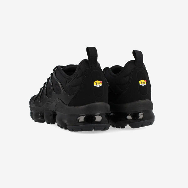 NIKE AIR VAPORMAX PLUS BLACK/BLACK/DARK GREY