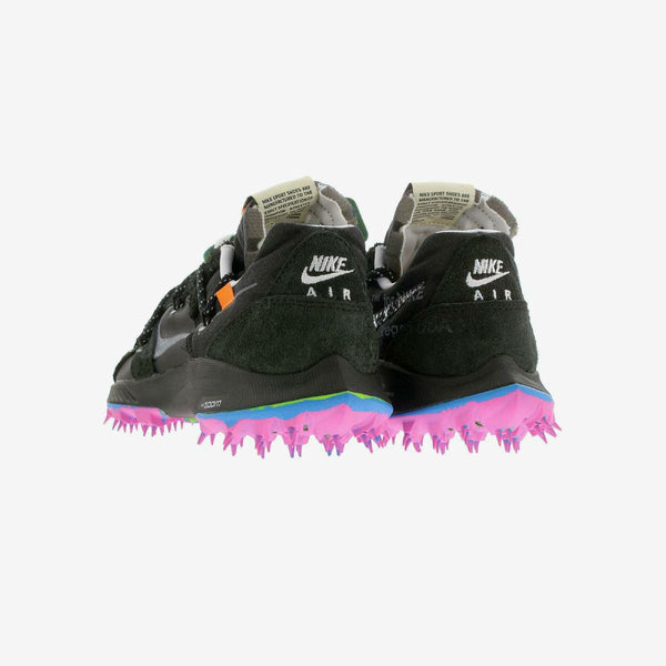 NIKE WMNS ZOOM TERRA KIGER 5 BLACK/METALLIC SILVER/WHITE/PINK BLAST 【OFF-WHITE】