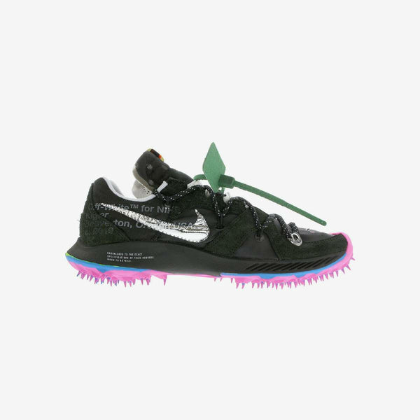 NIKE WMNS ZOOM TERRA KIGER 5 BLACK/METALLIC SILVER/WHITE/PINK BLAST [OFF-WHITE]