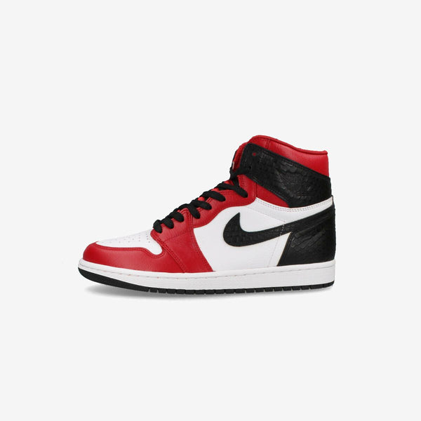 NIKE WMNS AIR JORDAN 1 HIGH OG GYM RED/WHITE/BLACK 【SATIN SNAKE】