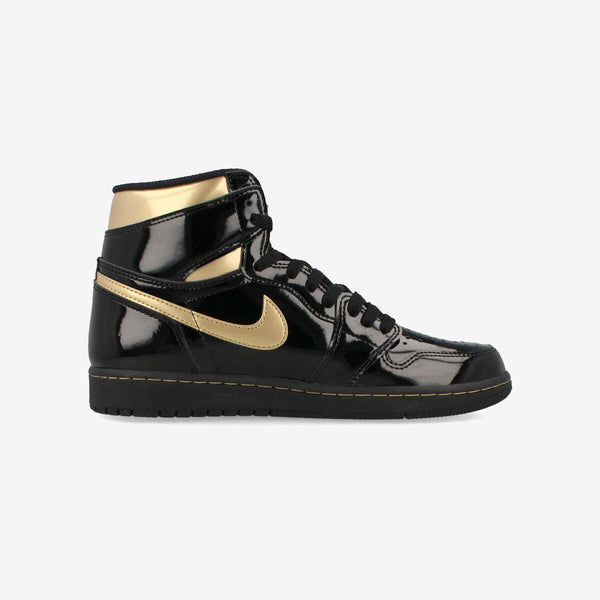 NIKE AIR JORDAN 1 RETRO HIGH OG BLACK/METALLIC GOLD/BLACK