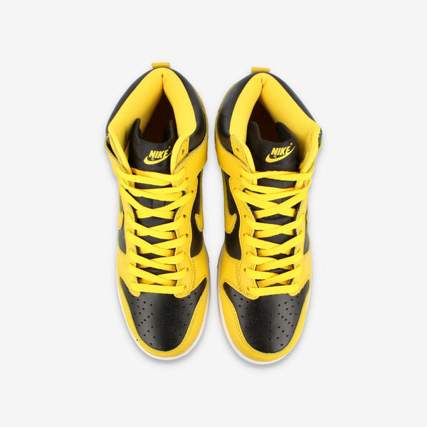 NIKE DUNK HIGH SP BLACK/VARSITY MAIZE 【IOWA】