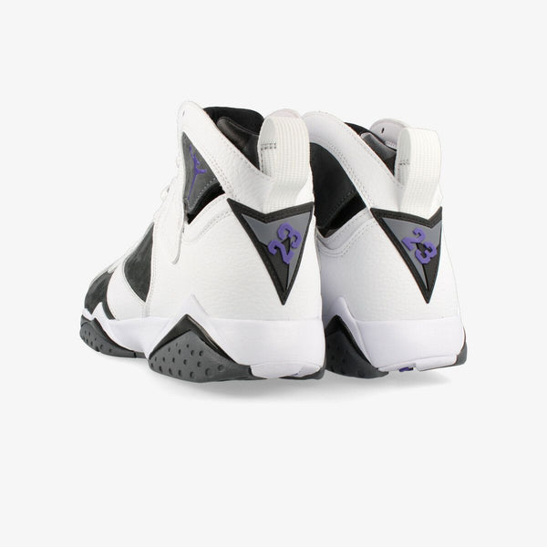 NIKE AIR JORDAN 7 RETRO WHITE/FLINT GREY/BLACK/VARSITY PURPLE