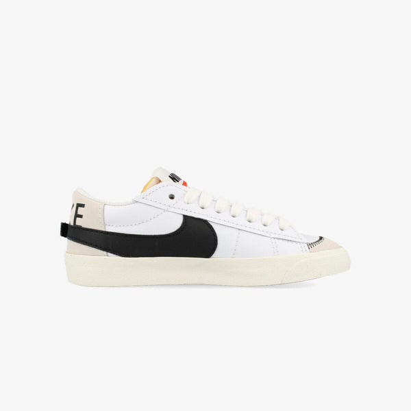 NIKE BLAZER LOW '77 JUMBO WHITE/BLACK/WHITE/SAIL/VOLT/TEAM ORANGE