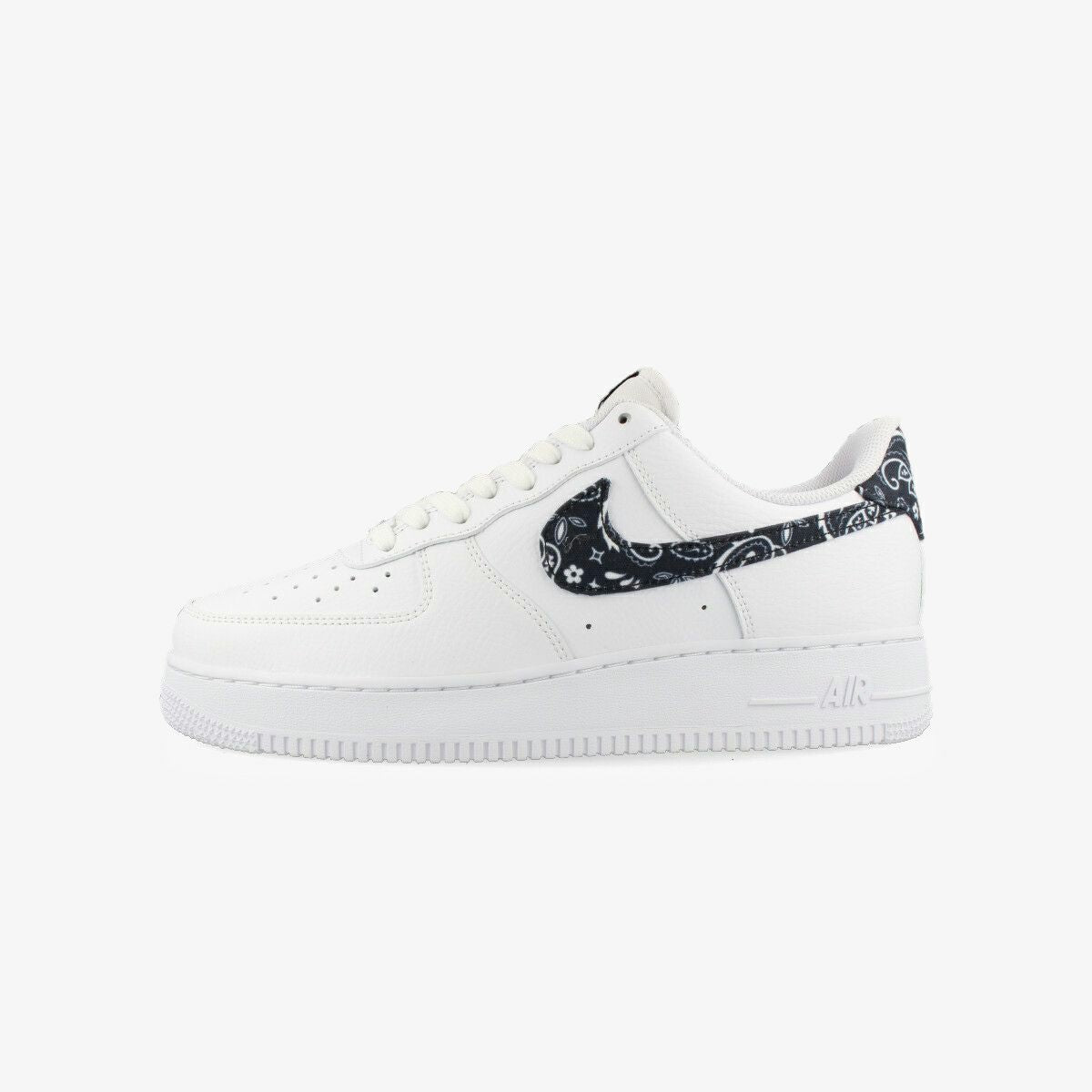 NIKE WMNS AIR FORCE 1 '07 ESSENTIALS WHITE/BLACK/WHITE/WHITE ...