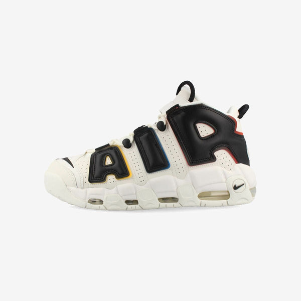 NIKE AIR MORE UPTEMPO '96 SAIL/BLACK/SAIL/TEAM ORANGE [TRADING CARDS]