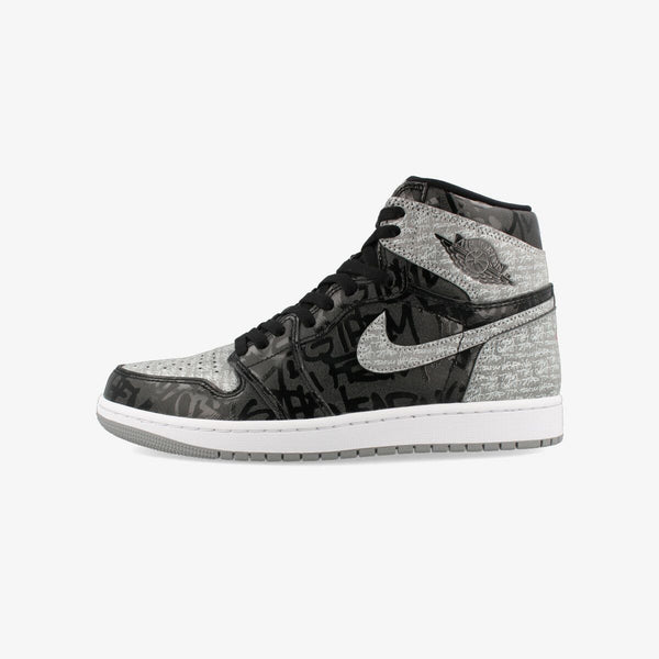 NIKE AIR JORDAN 1 RETRO HIGH OG BLACK/WHITE/PARTICLE GREY 【REBELLIONAIRE】